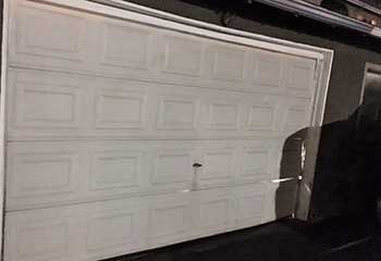 Garage Door Off Track | Peachtree City